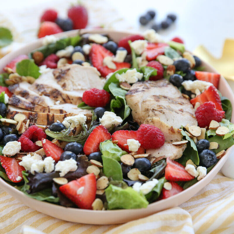 Berry Pecan Salad